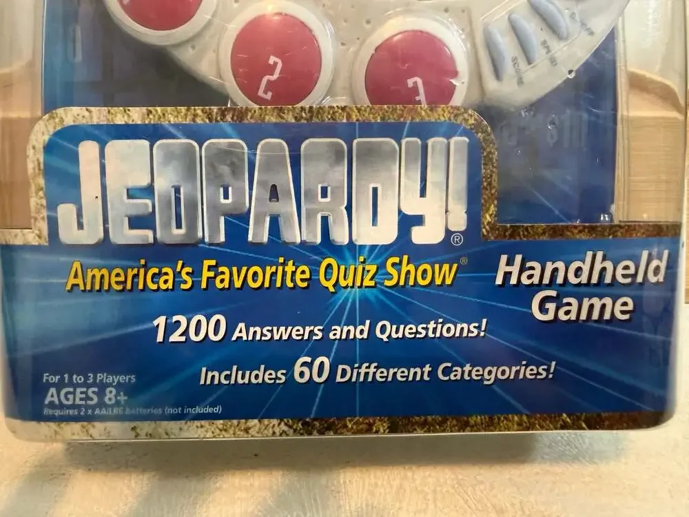 Tiger Electronics Jeopardy!‎ America's Favorite Quiz Show Handheld Game